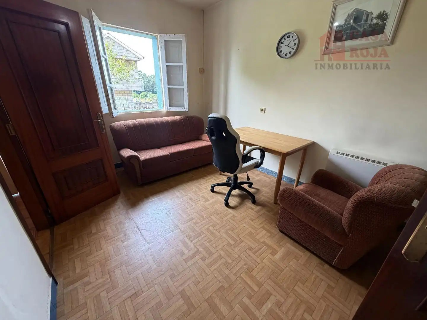 Sala de estar de Casa o chalet en venta en Bueu con Calefacción, Trastero y Amueblado
