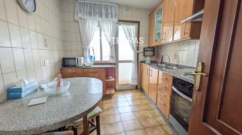 Foto 5 de Piso en venta en Concepción Arenal, Marín, Pontevedra