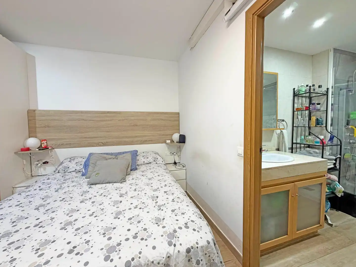 Habitación de Planta baja en venta en Barberà del Vallès con Aire acondicionado, Calefacción y Trastero
