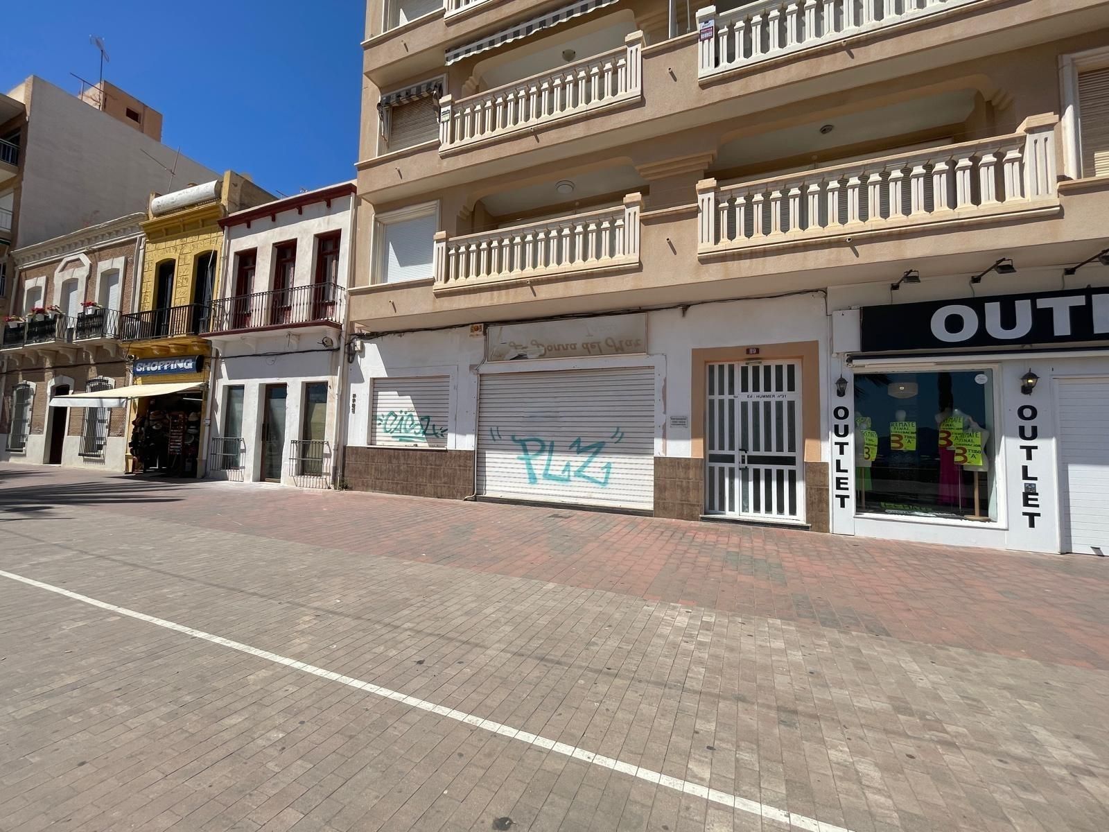 Premises for sale in Pescadores