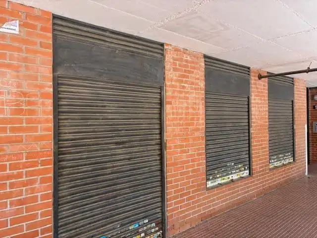 Exterior view of Premises for sale in  Madrid Capital