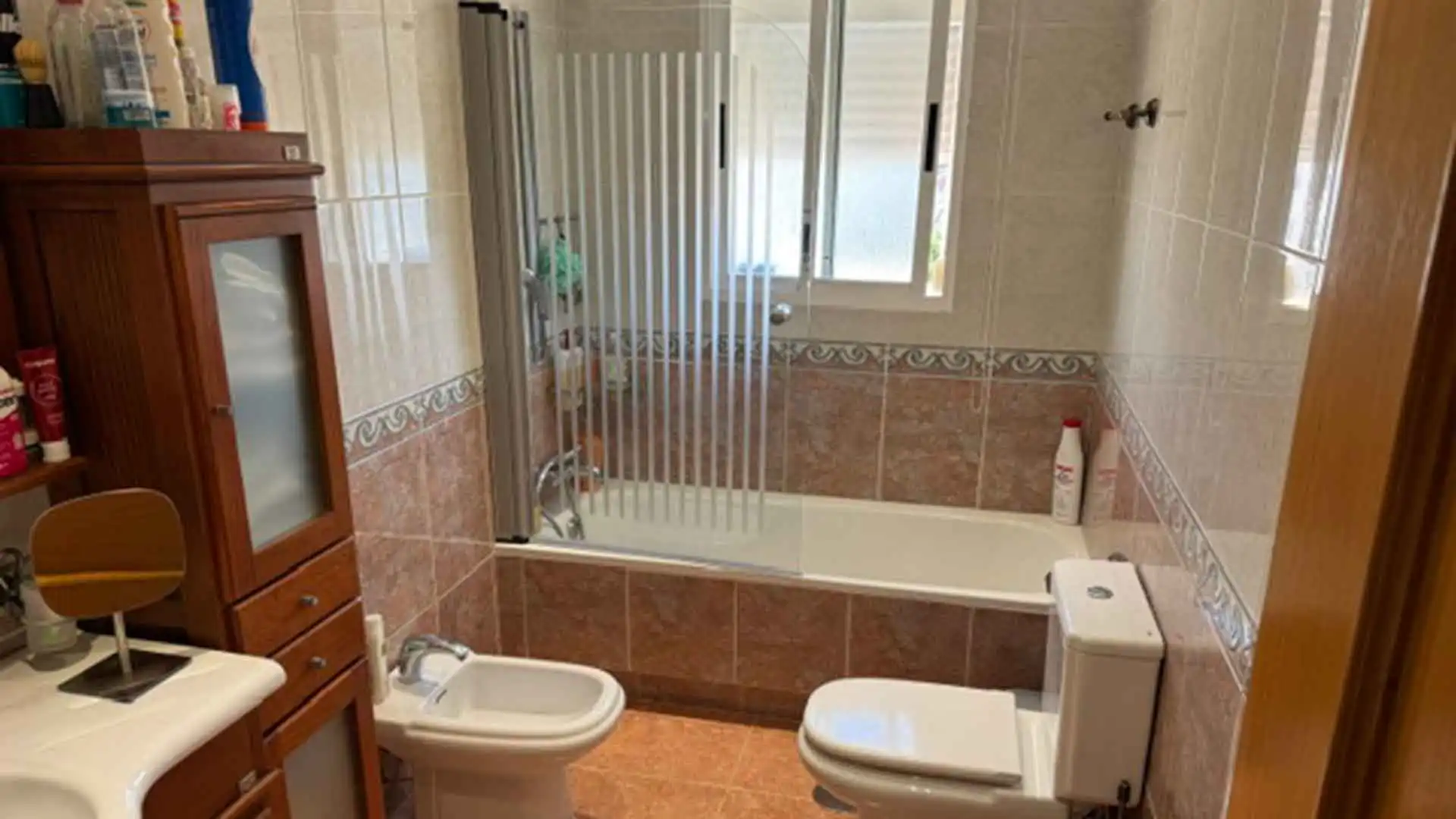 Bany de Àtic en venda en Estepona amb Aire condicionat, Terrassa i Piscina