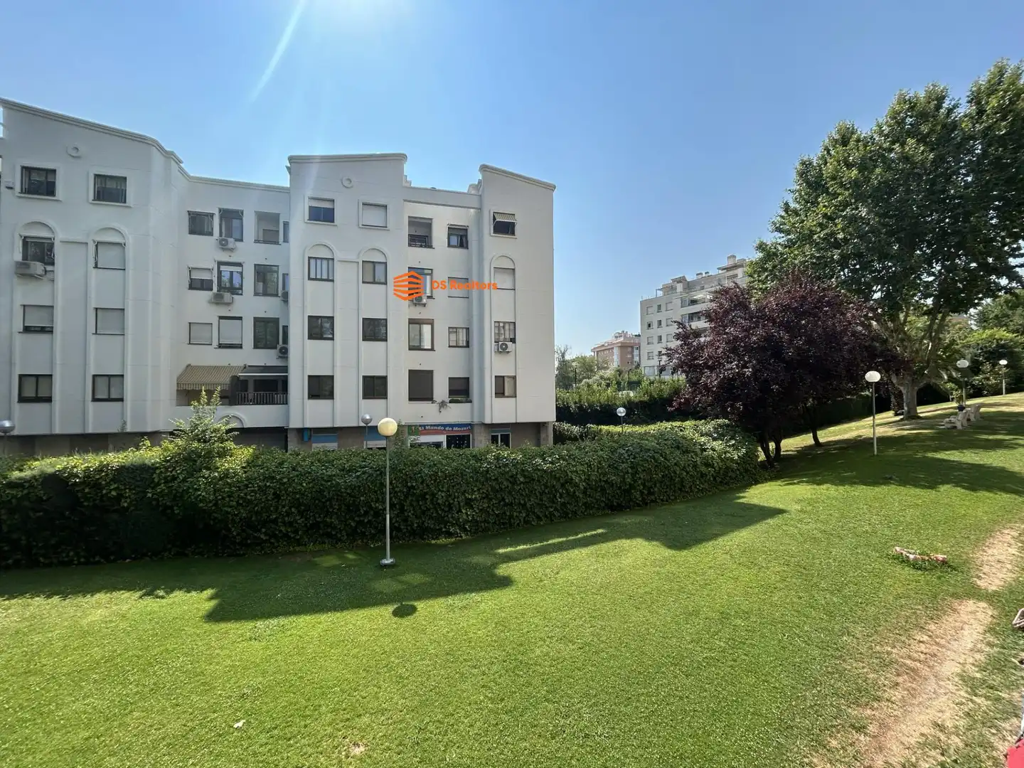 Exterior view of Flat for rent in Madrid  with Heating, Terrace and Storage room