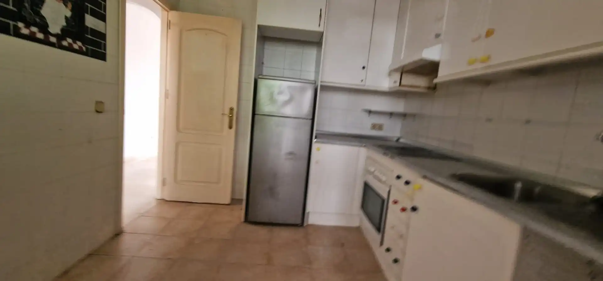 Cocina de Piso en venta en Estepona con Jardín privado, Terraza y Piscina