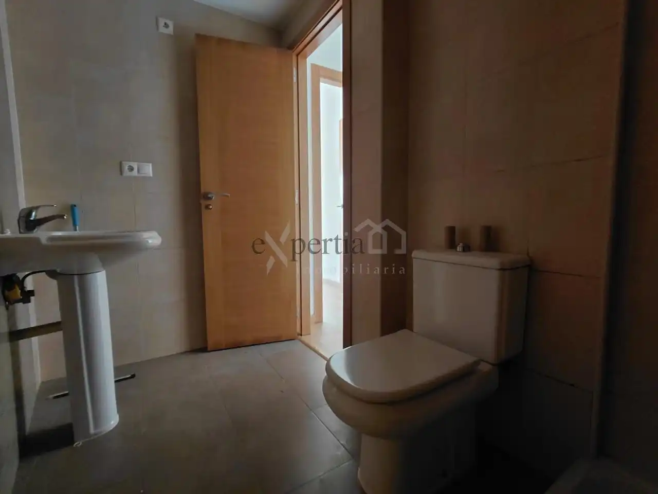 Bathroom of Attic for sale in Boiro  with Heating, Storage room and Swimming Pool