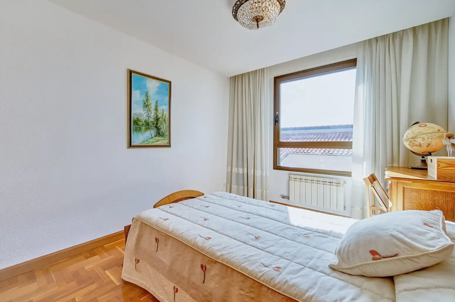 Habitación de Piso en venta en Huarte / Uharte, Navarra