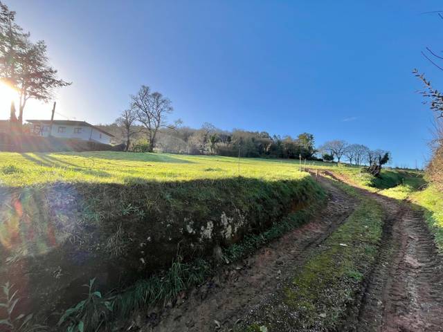 Terreno residencial en Venta en Parroquias Norte - Naranco