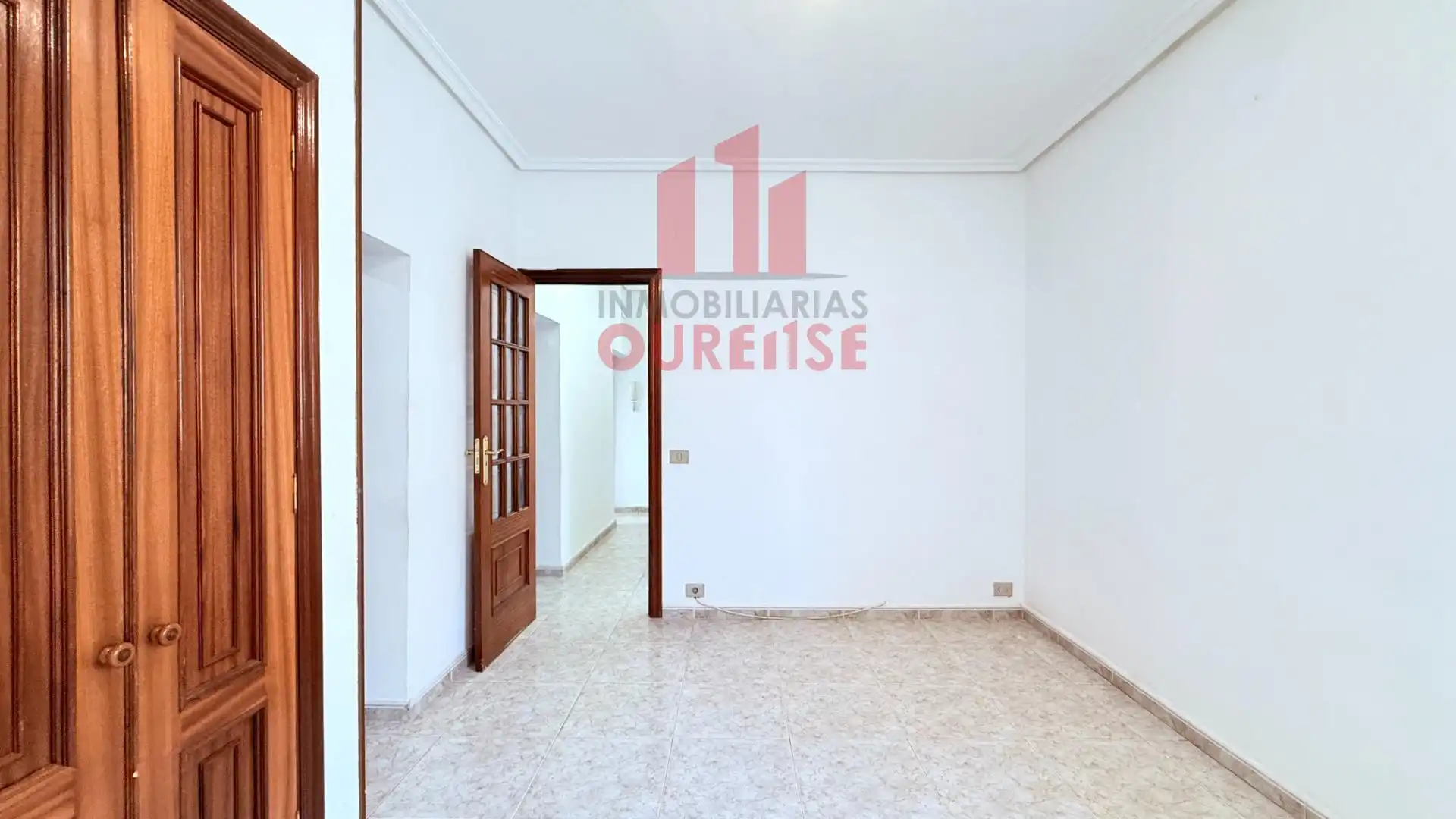 Flat for rent in Ourense Capital   with Heating