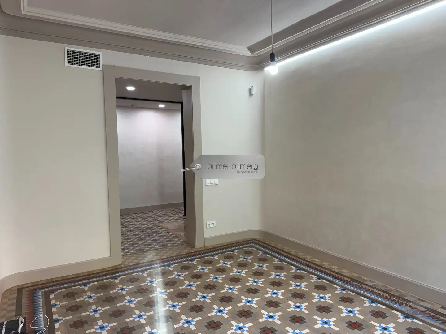 Piso en venta en Barcelona con Aire acondicionado, Calefacción y Parquet