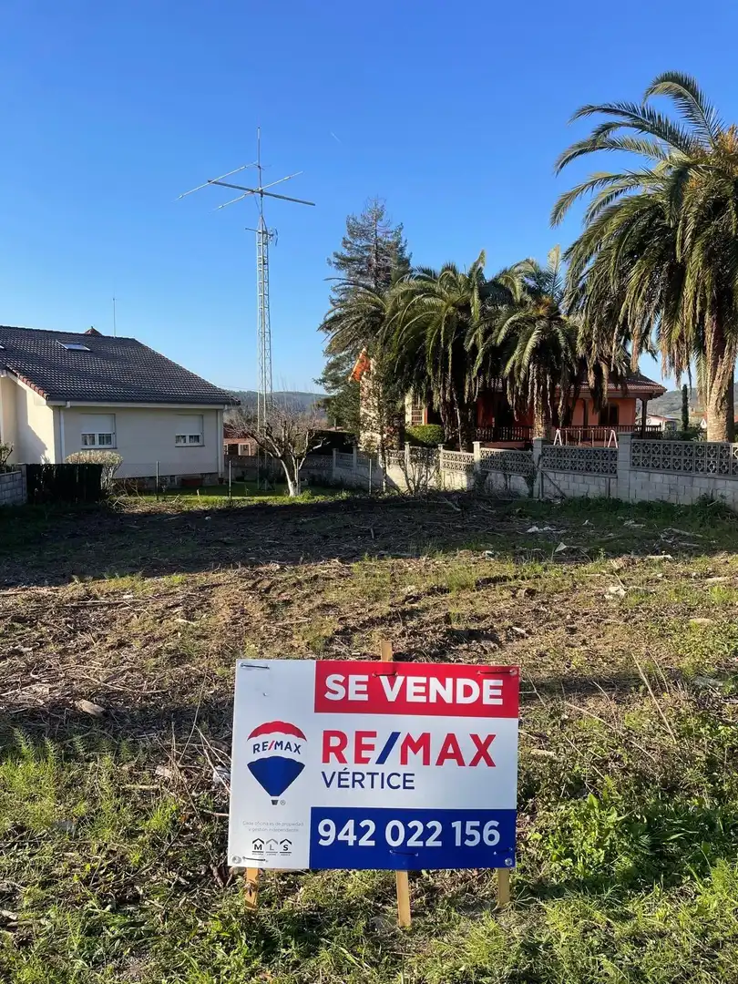Wohnbaugrundstück zum Verkauf in Barrio de la Picota 1001