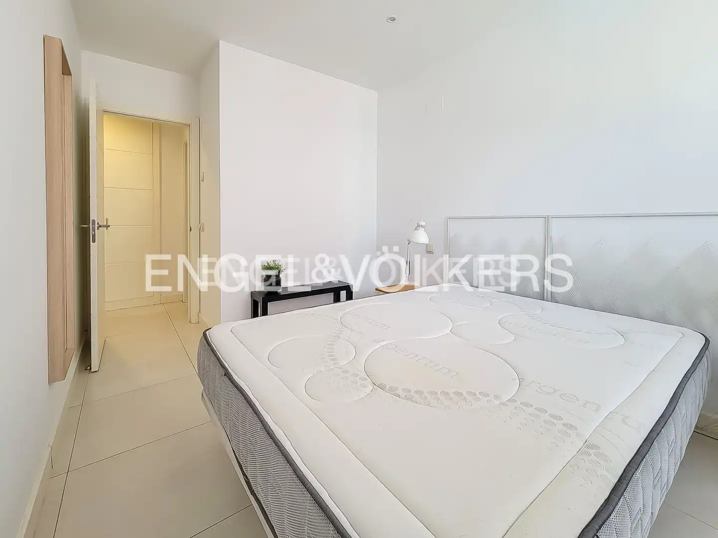 Habitación de Piso en venta en Madrid con Aire acondicionado, Calefacción y Trastero