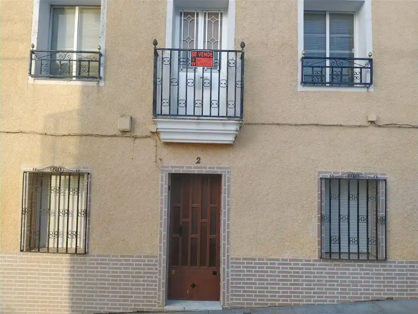 Vista exterior de Planta baja en venta en Malpartida de la Serena con Aire acondicionado, Amueblado y Balcón