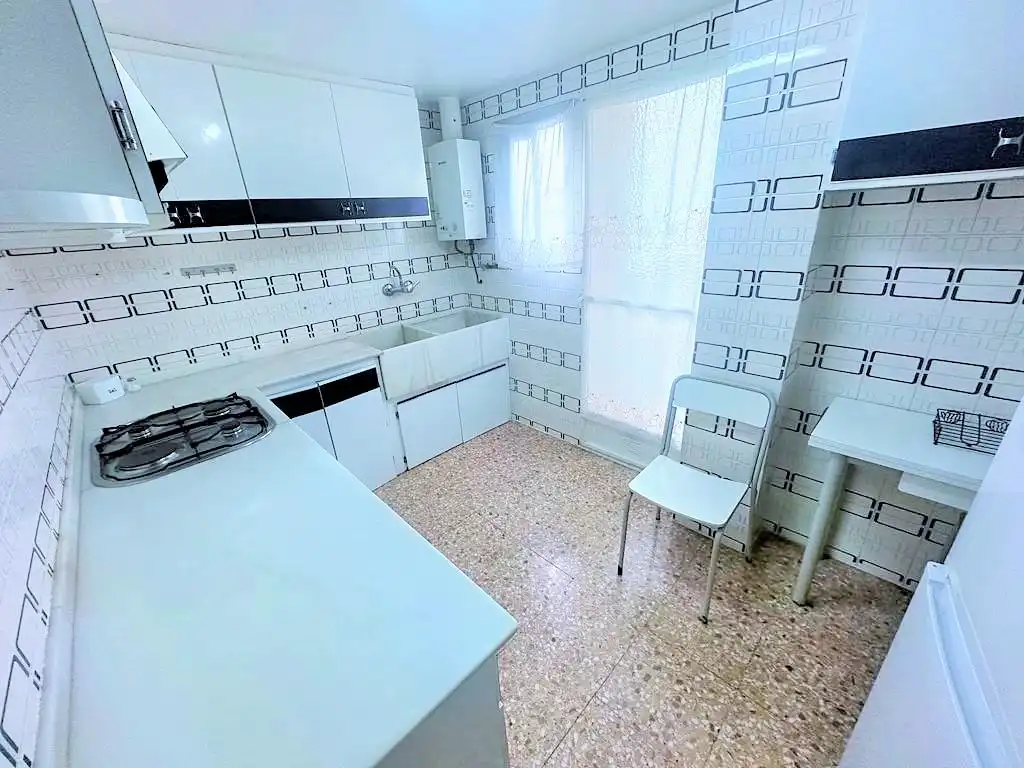 Kitchen of Flat for rent in Valencia  with Air Conditioner, Heating and Furnished