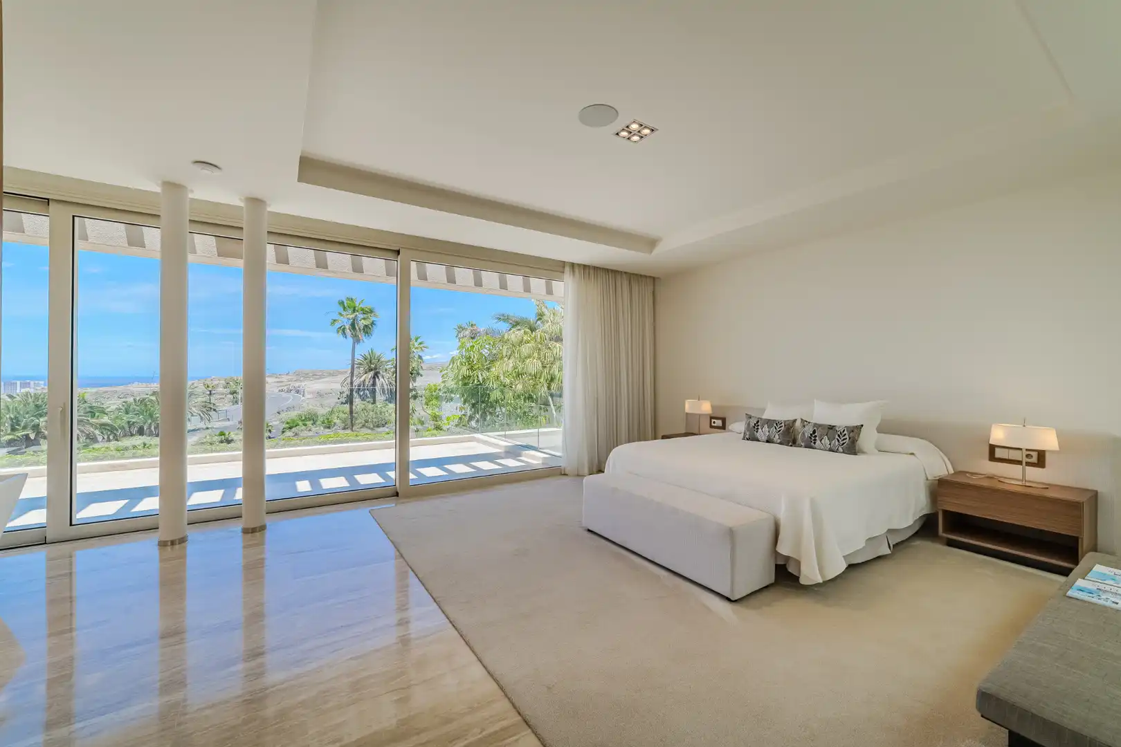 Detached house with terrace for sale in Calle Tajore, imagen 9