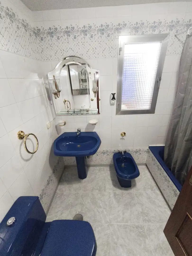 Baño de Piso de alquiler en Ciudad Real con Aire acondicionado, Calefacción y Terraza