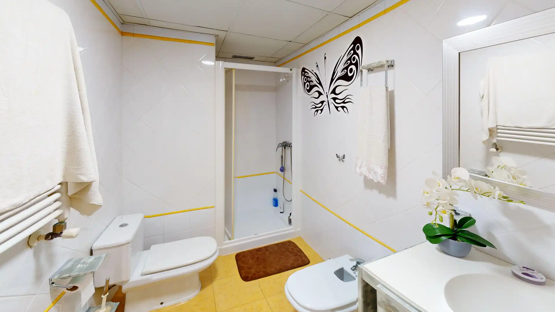 Bathroom of Flat for sale in Alicante / Alacant  with Air Conditioner, Heating and Furnished