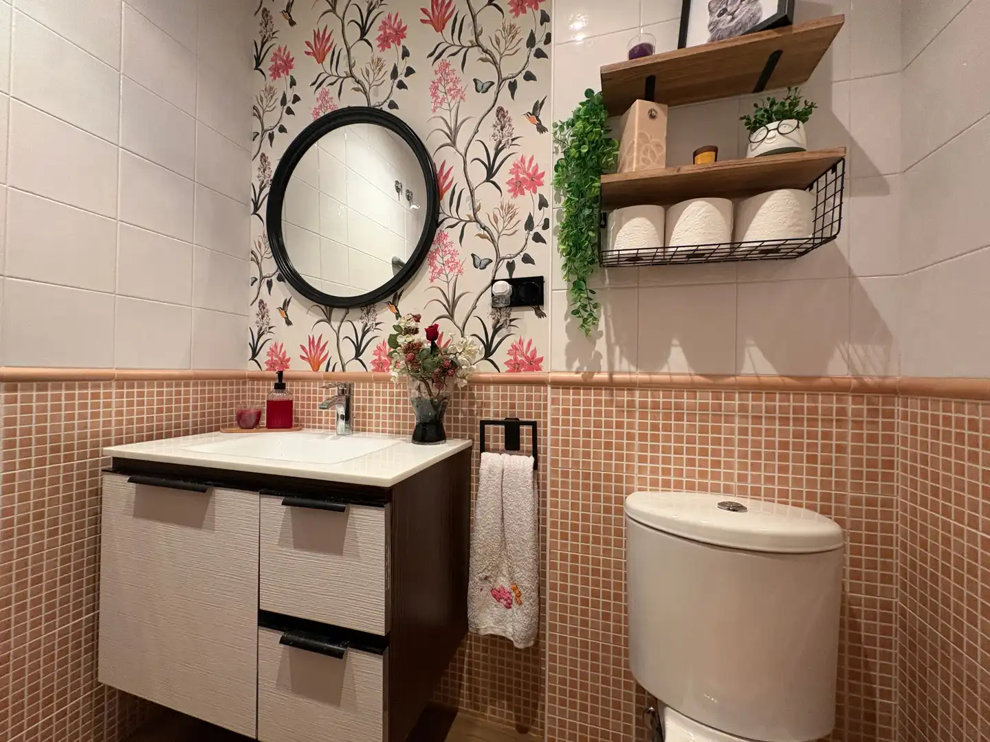 Badezimmer von Einfamilien-Reihenhaus zum Verkauf in Carreño mit Heizung, Parkett und Terrasse