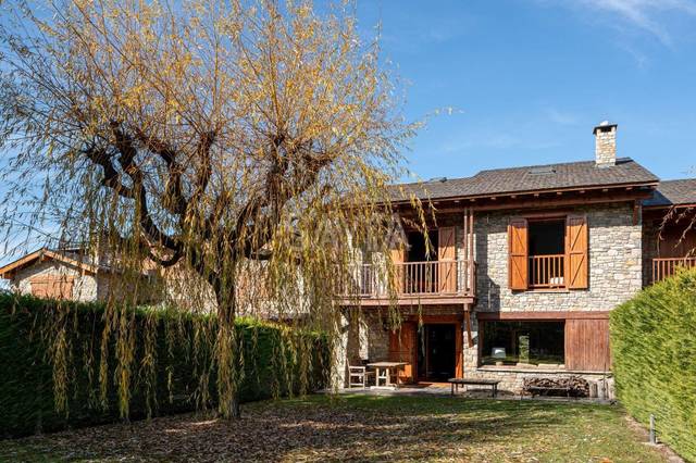 Casa-chalet en Venta en Grau de l'Os en Prats i Sansor