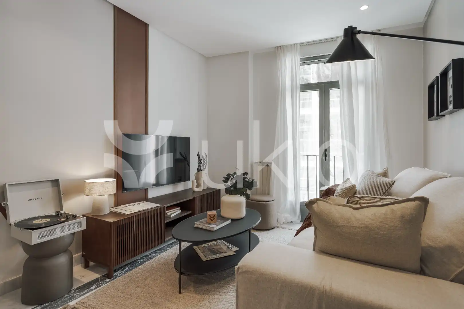 Sala de estar de Apartamento de alquiler en Madrid con Aire acondicionado, Calefacción y Amueblado