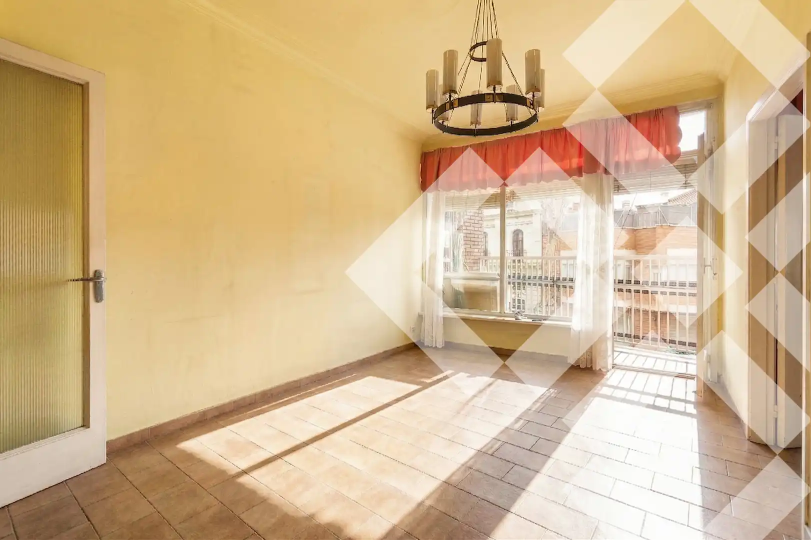 Dining room of Flat for sale in  Barcelona Capital  with Furnished, Oven and Balcony