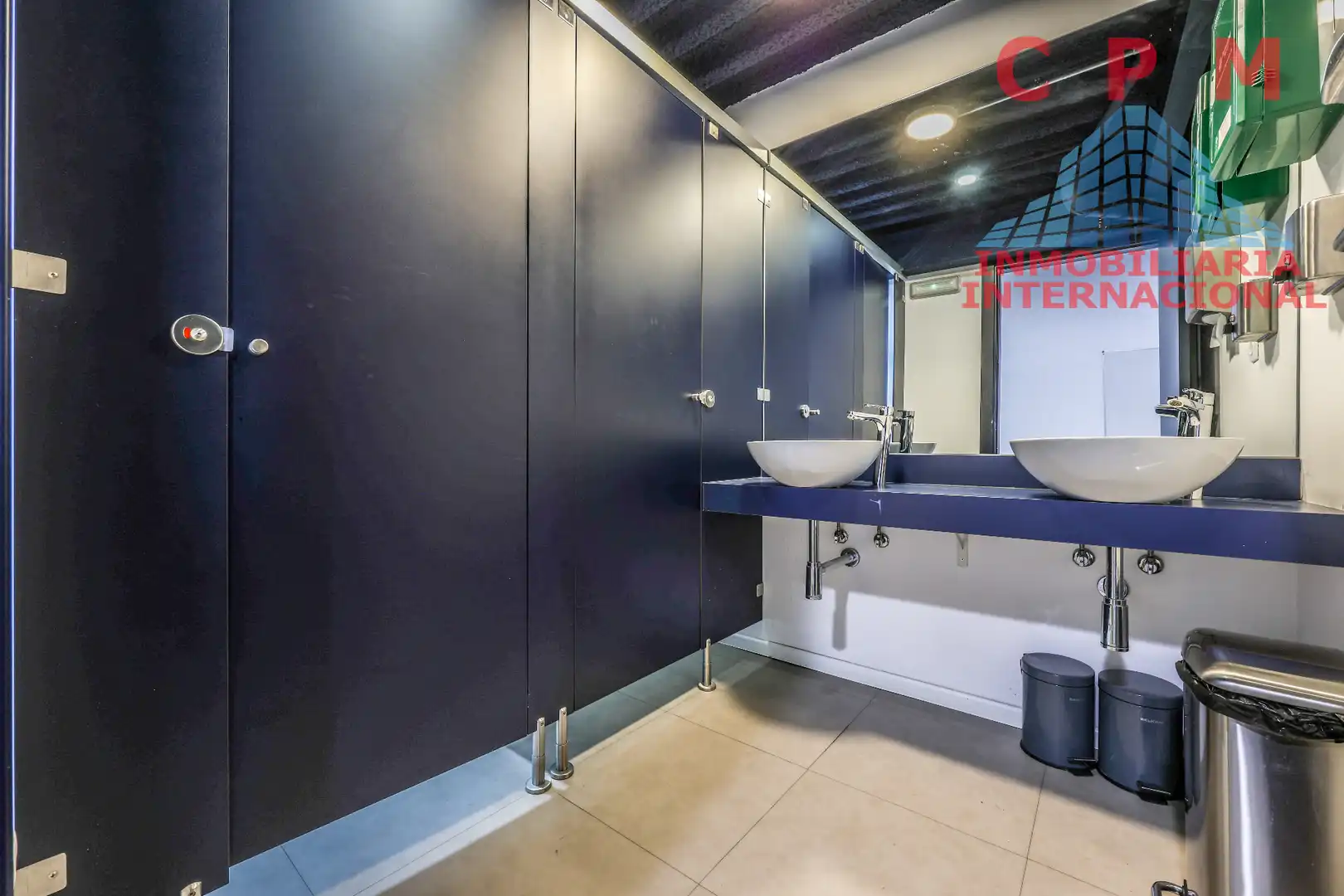 Bany de Oficina de lloguer en Fuencarral - El Pardo