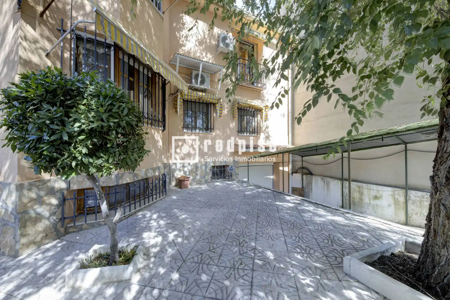 Exterior view of Houses for sale in Aranjuez  with Terrace