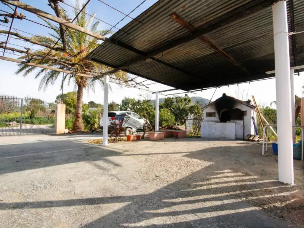 Country homes for sale in Coín