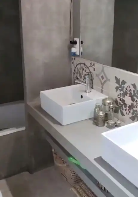 Badezimmer von Wohnung zum Verkauf in Sevilla mit Klimaanlage