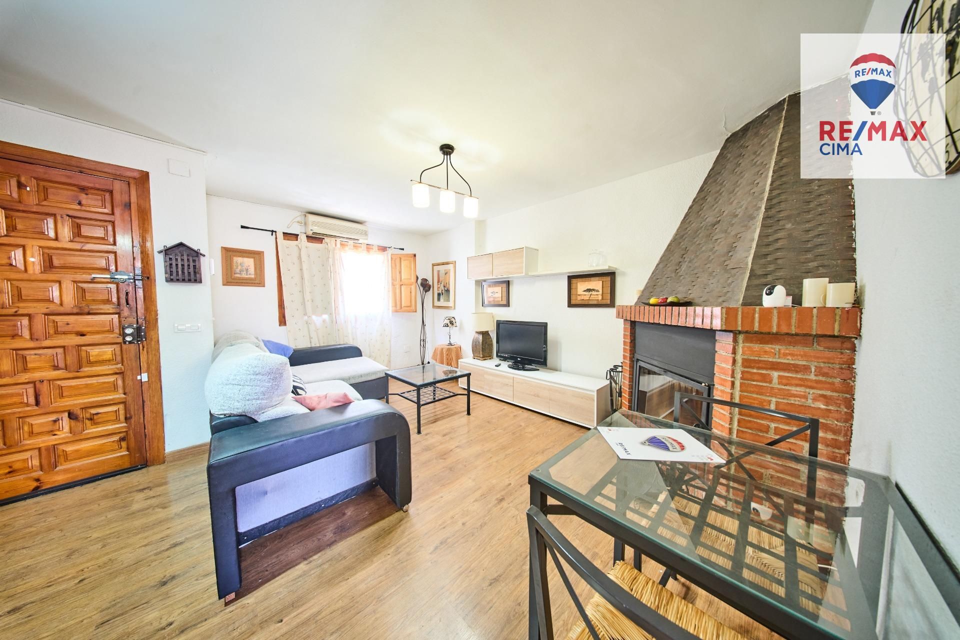 Living room of Single-family semi-detached for sale in Vegas del Genil  with Air Conditioner and Terrace