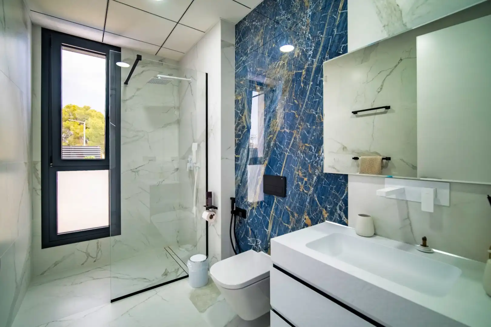 Bany de Casa o xalet en venda en Benidorm amb Piscina