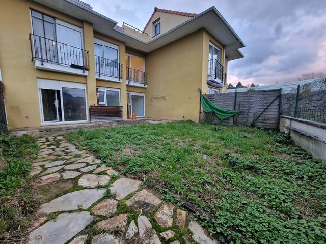 Piso en Venta en Calle Villabáñez en Castañeda