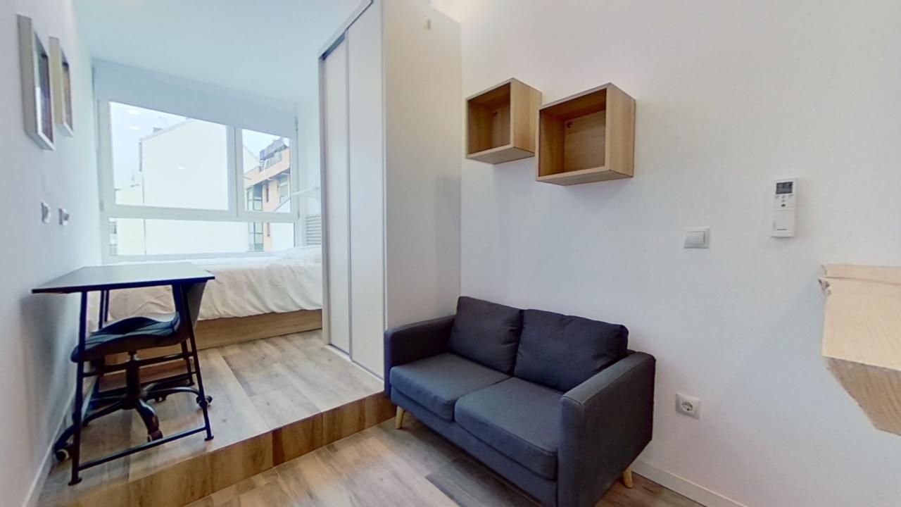 Habitación de Apartamento de alquiler en  Madrid Capital con Aire acondicionado y Calefacción