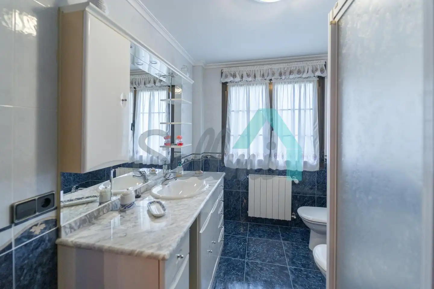 Bathroom of Houses for sale in Morcín  with Heating, Private garden and Terrace