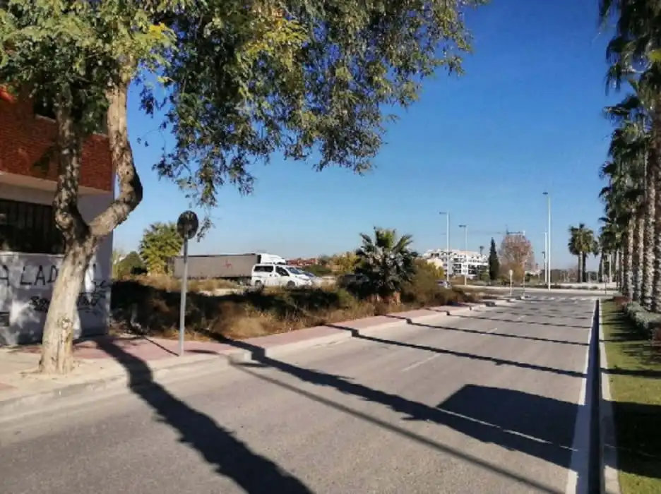 Residencial en venda a Calle Morunos, Juan de Borbón