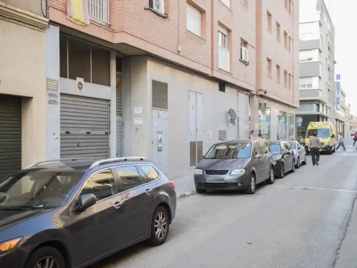 Motorbike to rent in Monterols 2