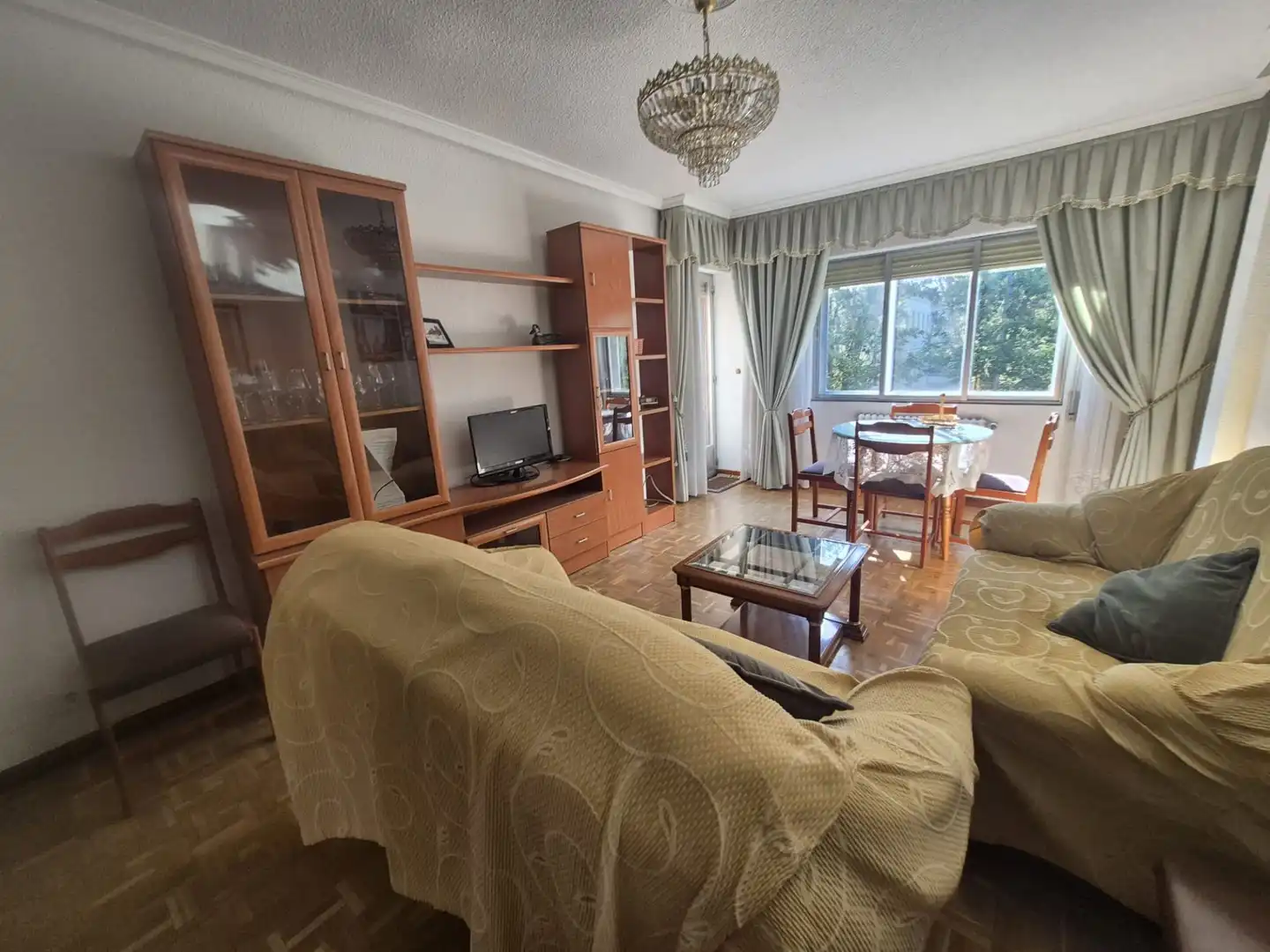 Wohnzimmer von Wohnung zum Verkauf in Ávila mit Heizung, Terrasse und Möbliert