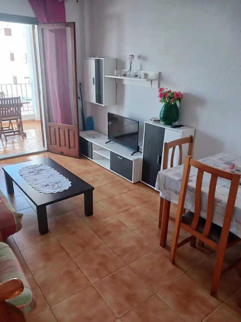 Casa con piscina in affitto a Playa de las Gaviotas - El Pedrucho, imagen 5