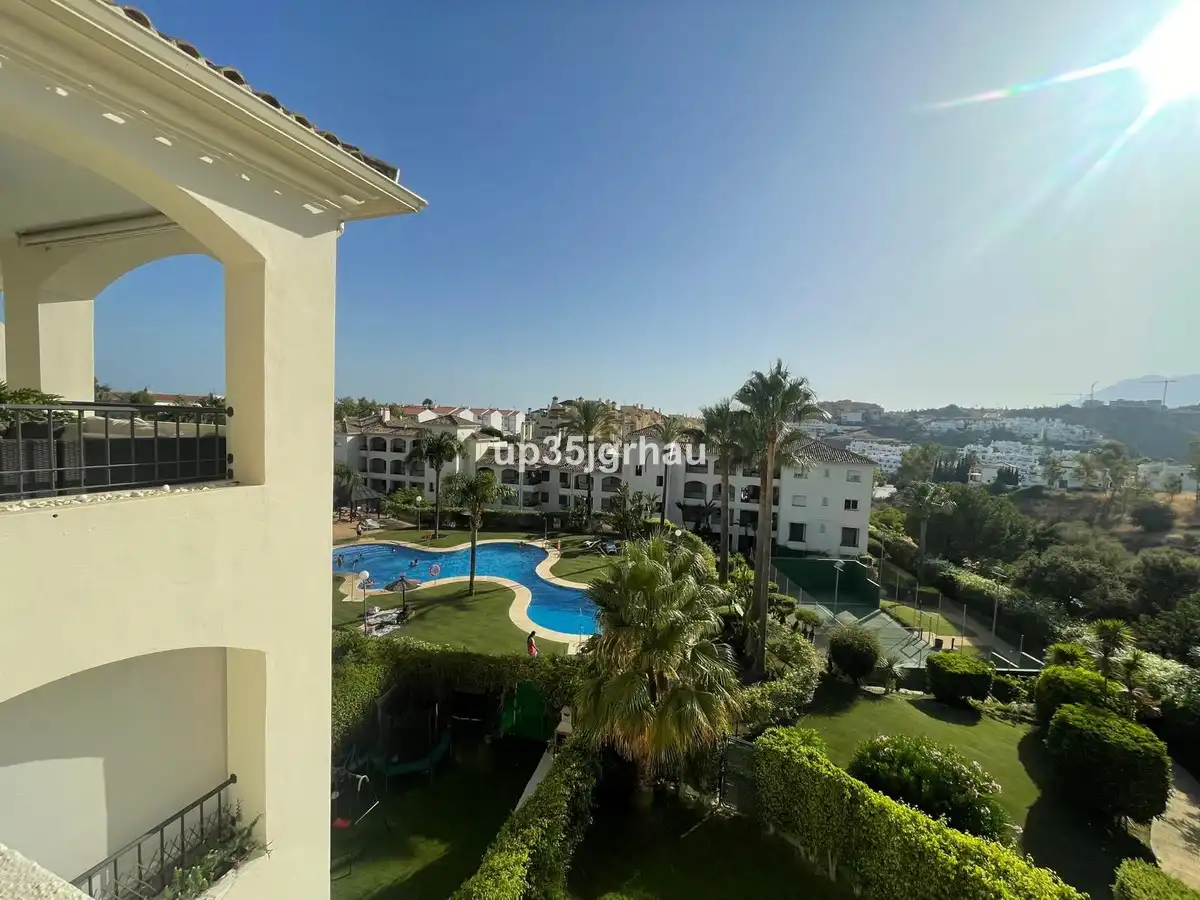 Ático con piscina en venta en Estepona - Estepona,Selwo,Avenida Parque Selwo, imagen 13