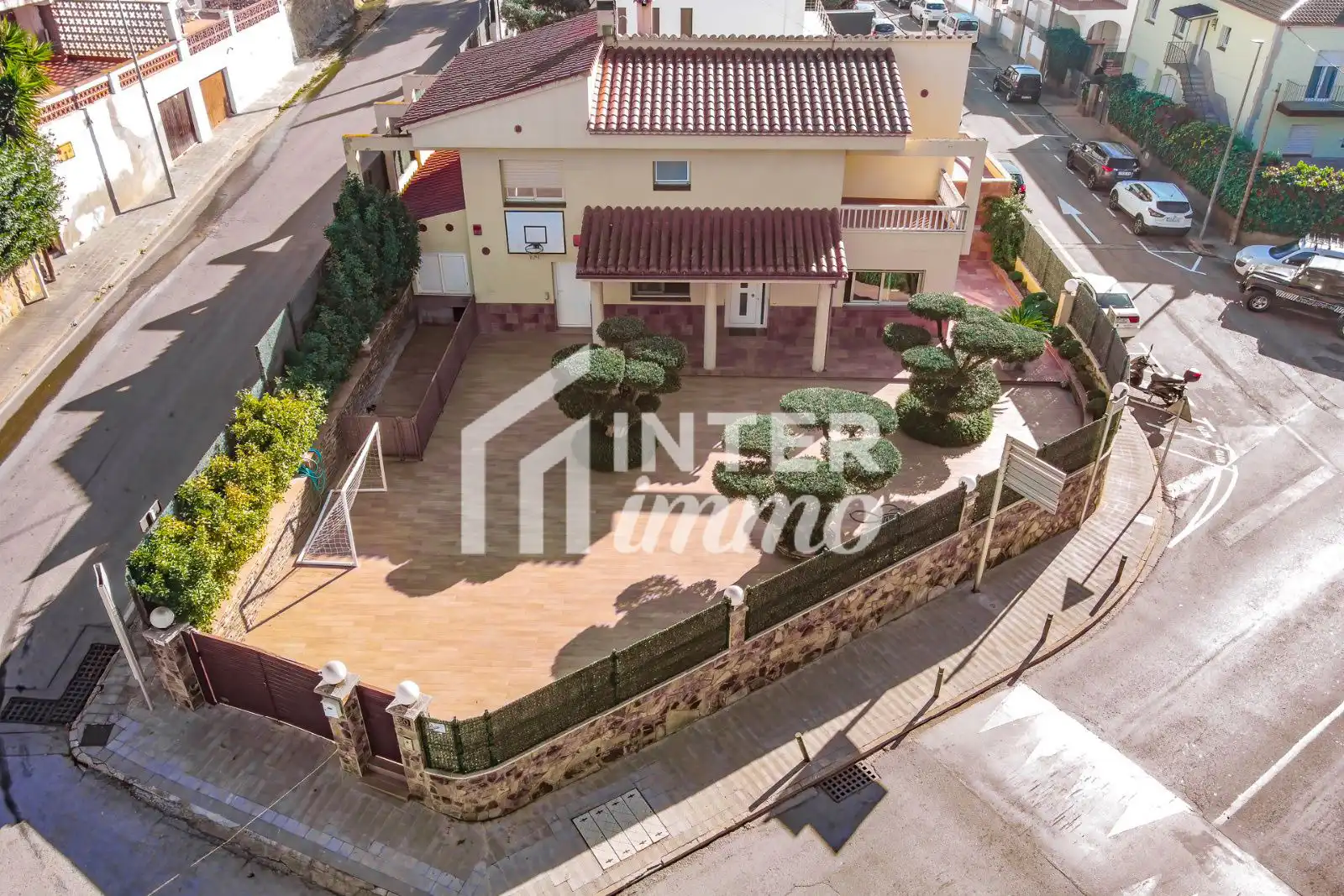 Casa con piscina en venta en Avenida Gran Via Pau Casals 60