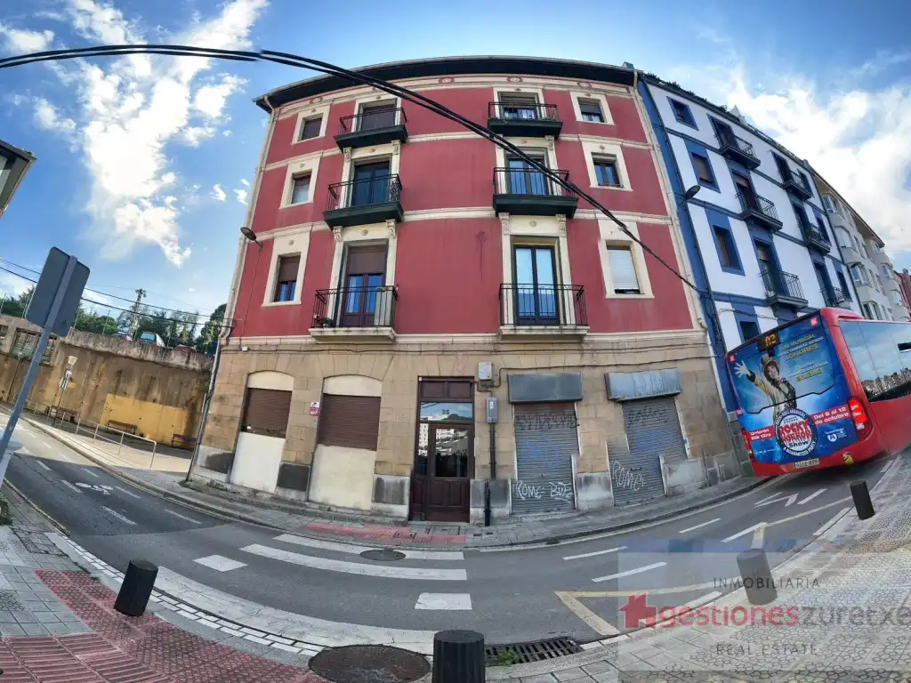 Vista exterior de Piso en venta en Bilbao 