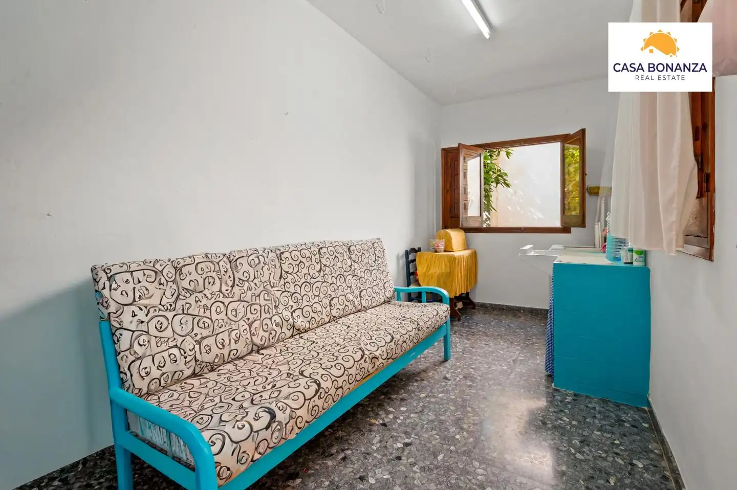 Living room of Houses for sale in Jete  with Private garden and Furnished
