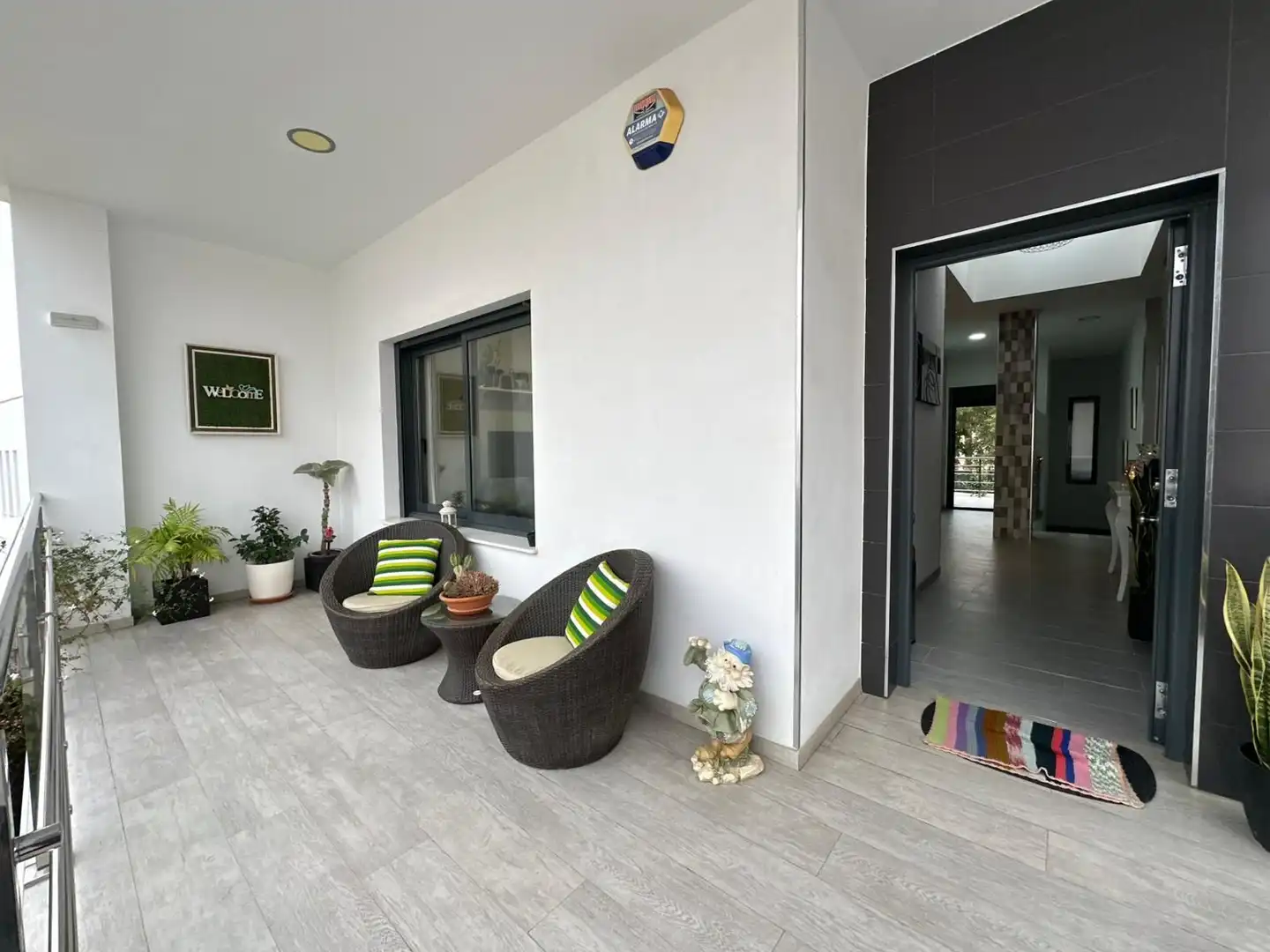Terrassa de Casa o xalet en venda en Vélez-Málaga amb Aire condicionat, Calefacció i Jardí privat