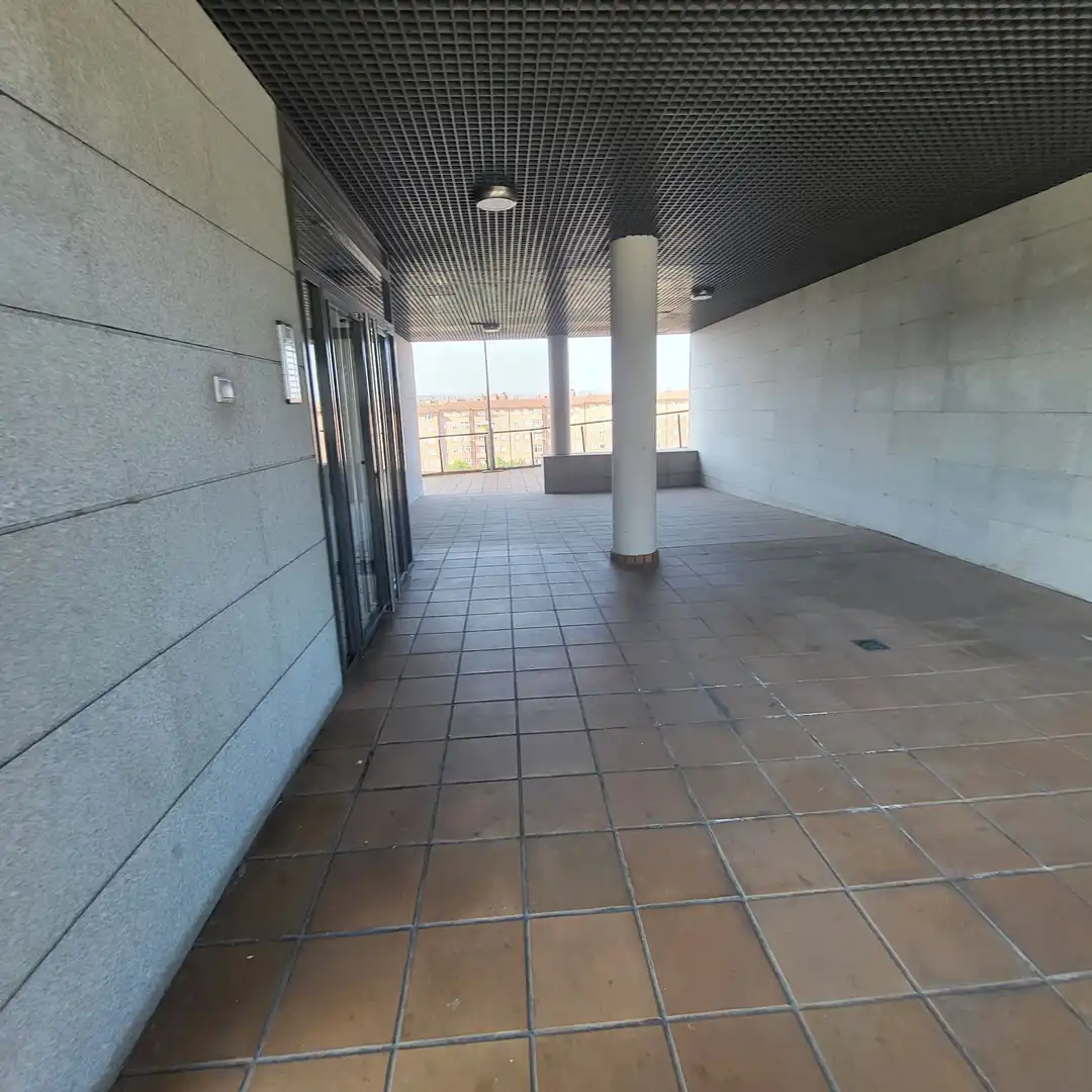 Terraza de Piso en venta en Ávila con Calefacción, Terraza y Trastero