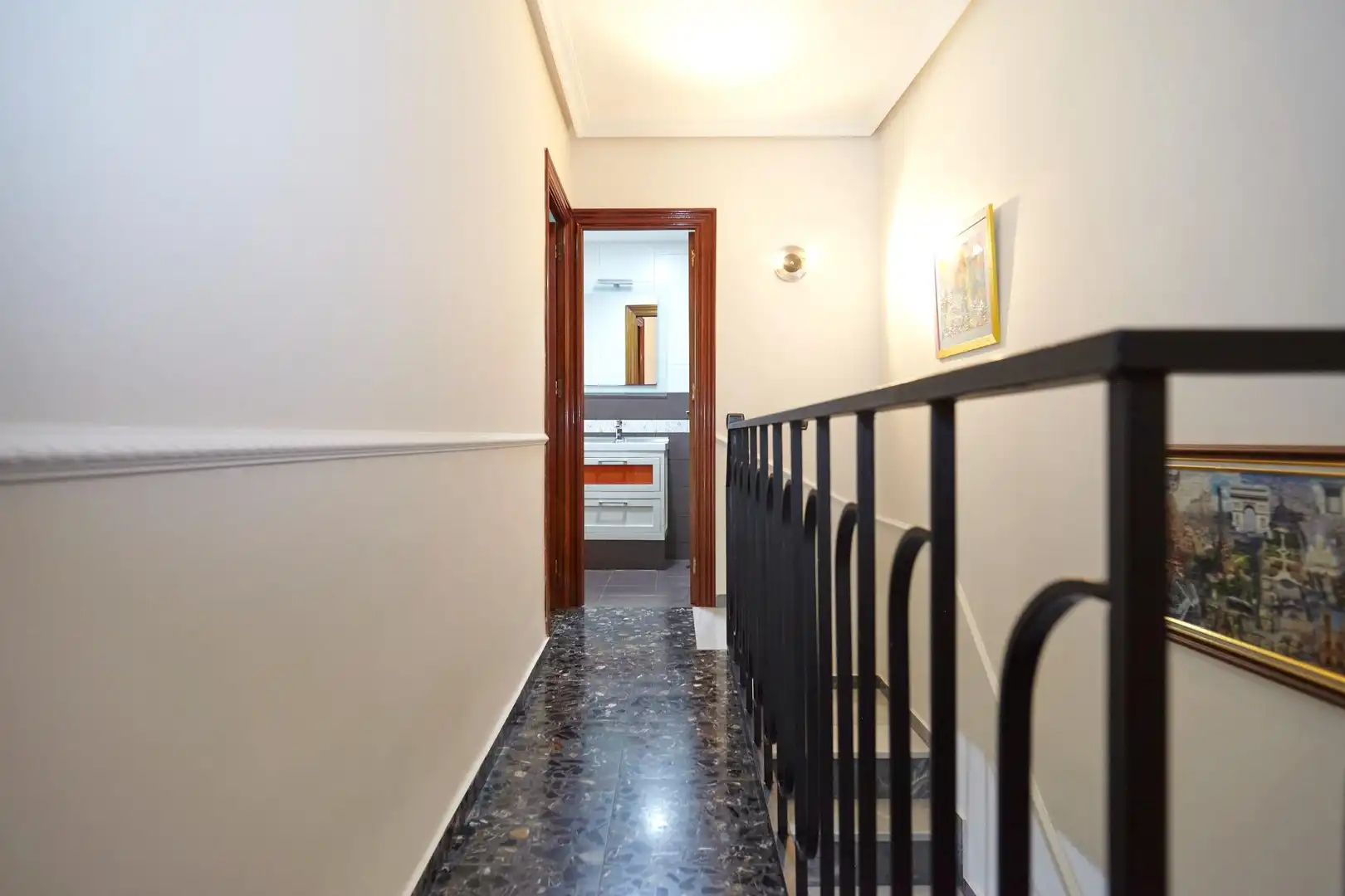 Houses for sale in Martos  with Air Conditioner, Heating and Furnished
