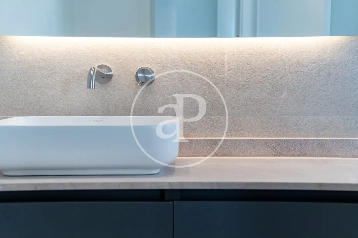 Bathroom of Flat for sale in  Palma de Mallorca  with Air Conditioner, Heating and Terrace