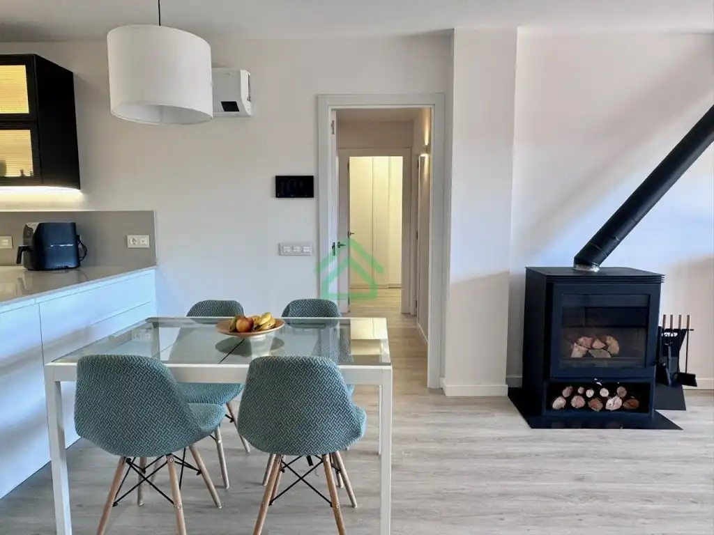 Comedor de Piso en venta en Montferrer i Castellbò