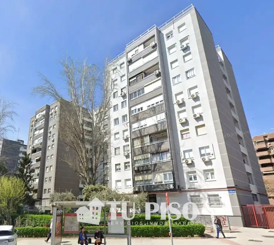 Vista exterior de Piso en venta en Fuenlabrada con Calefacción, Parquet y Terraza