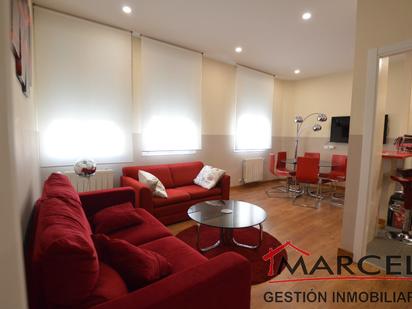 Sala d'estar de Pis en venda en  Madrid Capital amb Aire condicionat, Calefacció i Parquet