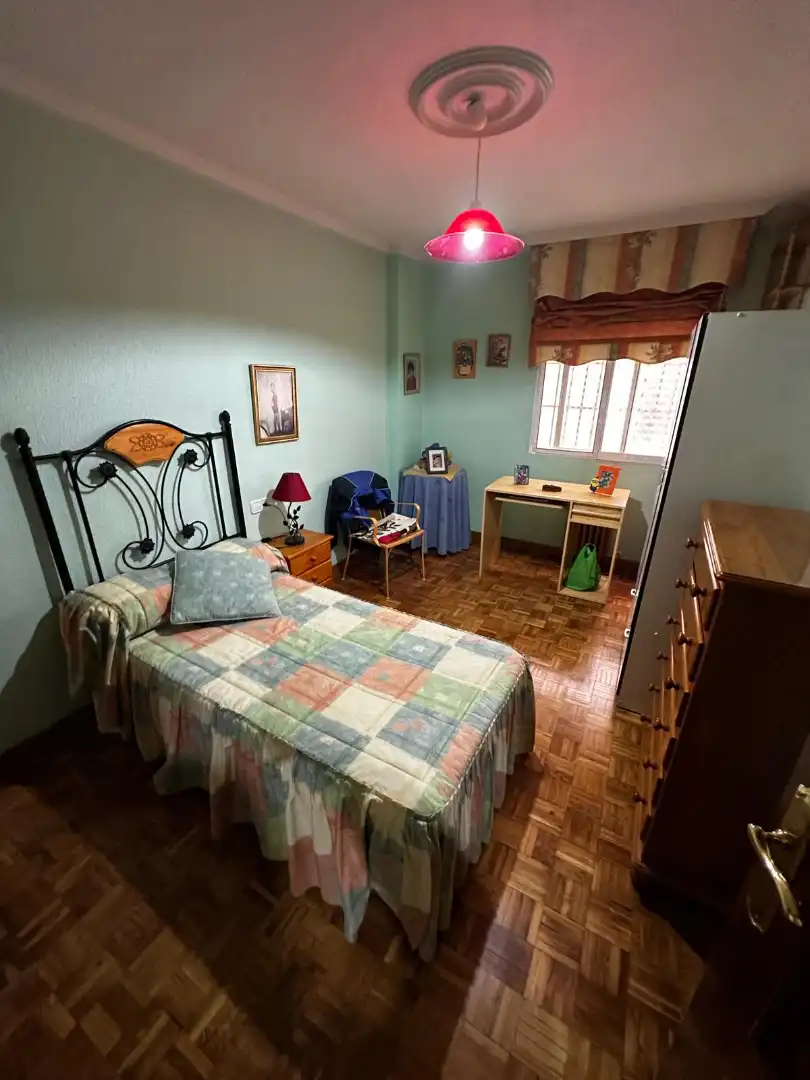 Bedroom of Flat for sale in Jaén  with Air Conditioner, Heating and Balcony