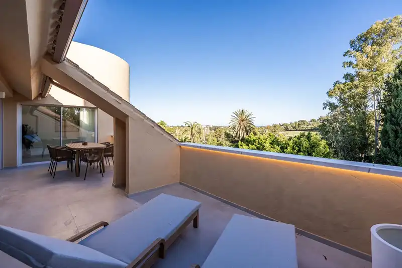Dúplex amb terrassa en venda a Nueva Andalucía, imagen 40